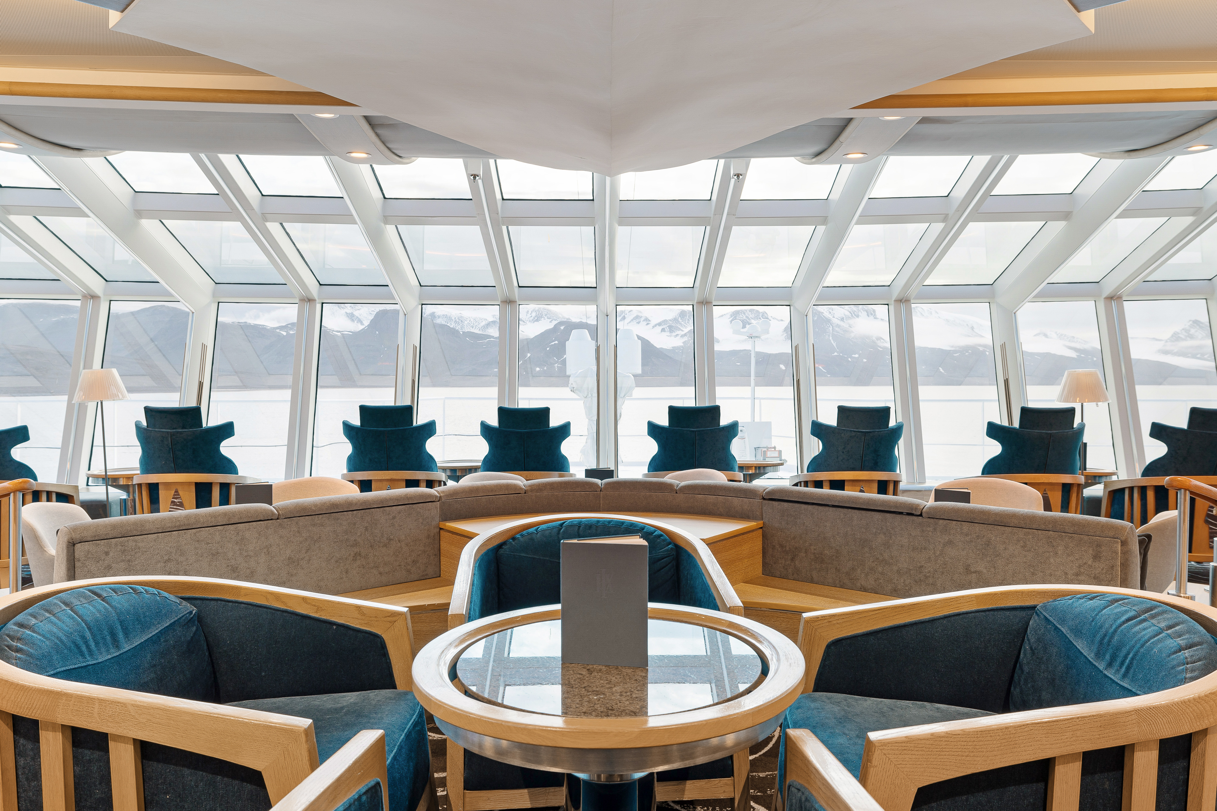 MS Fram - Explorer Lounge & Bar